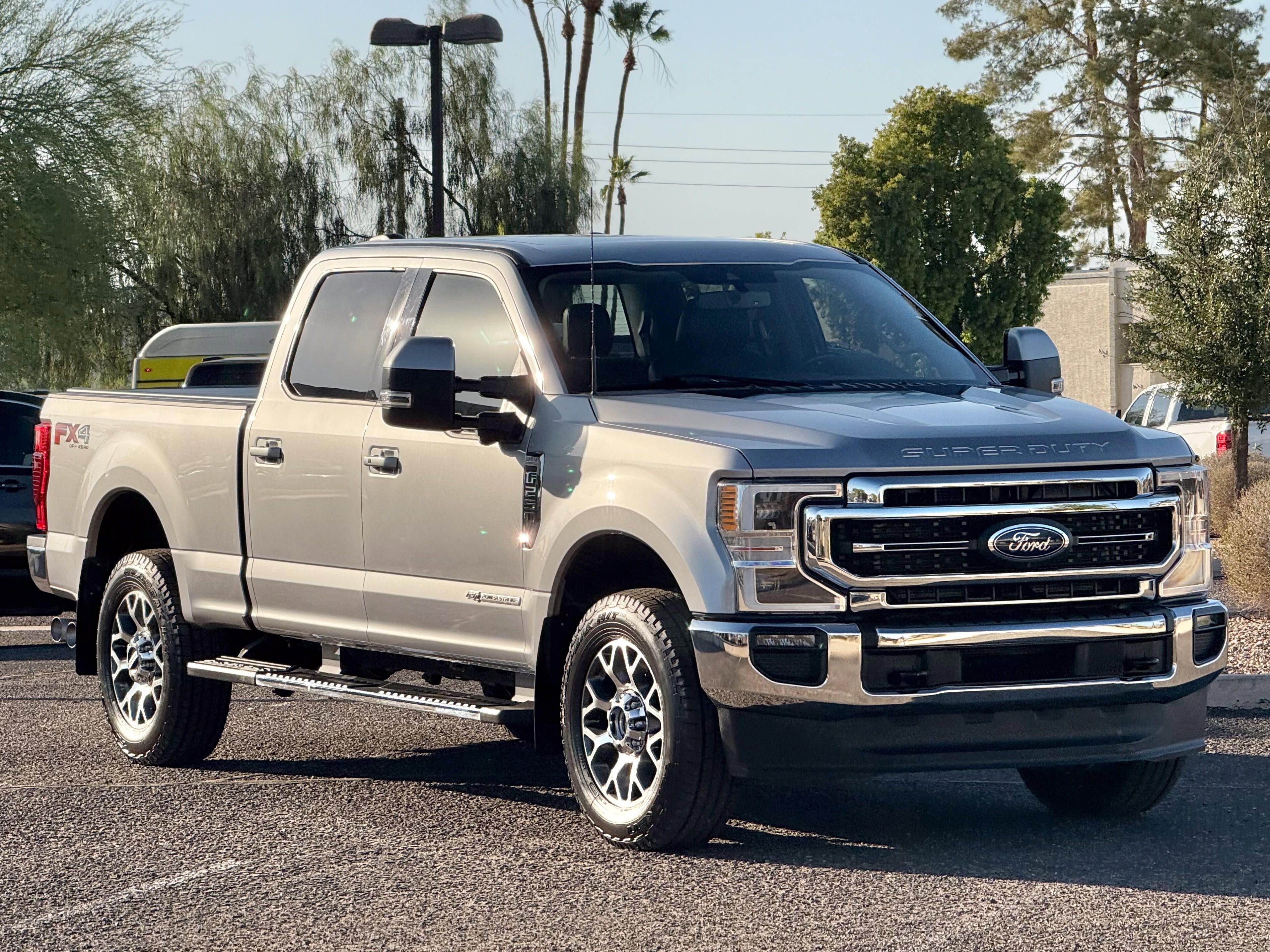 Vehicle image 3 of 40