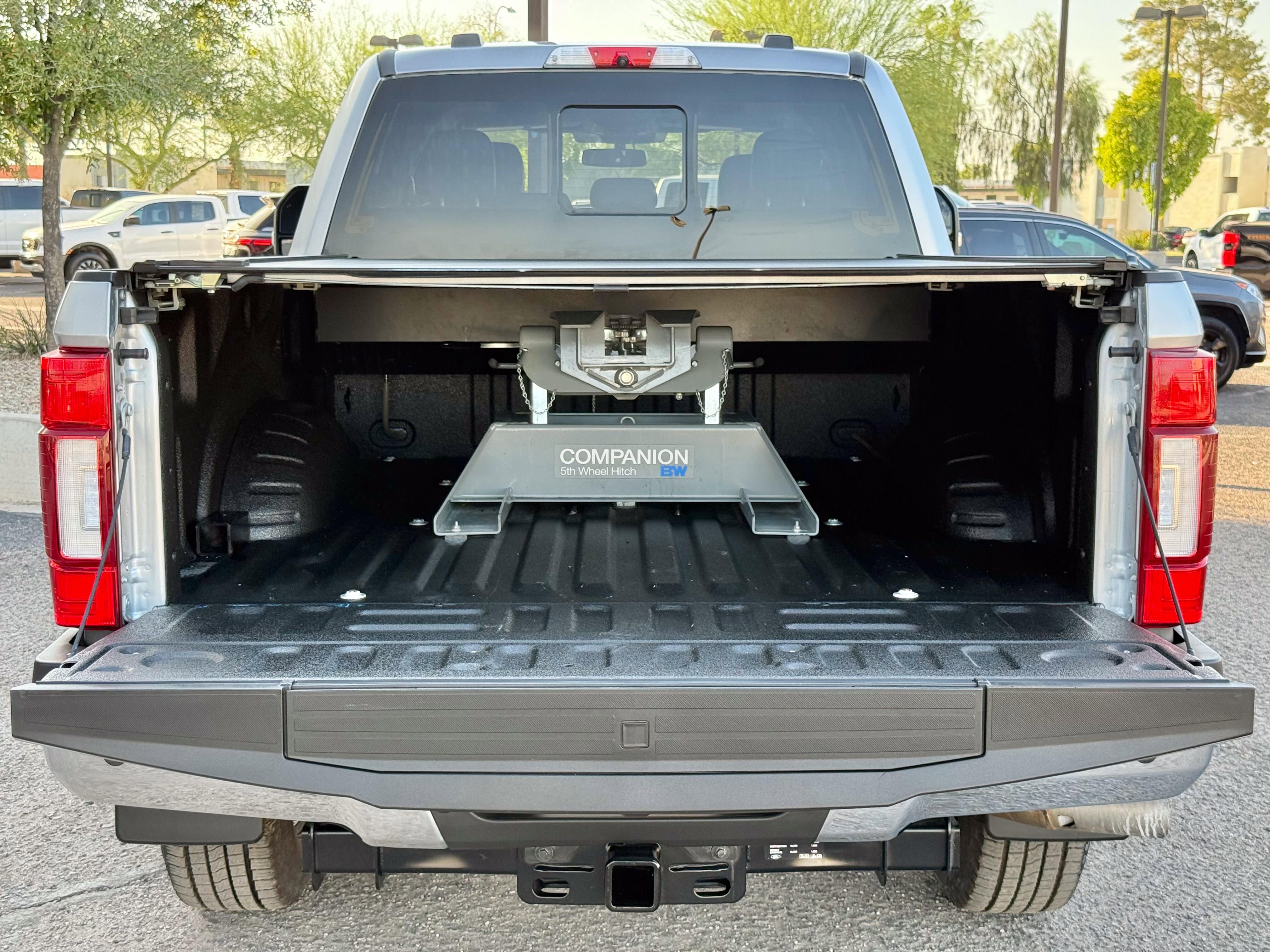 Vehicle image 14 of 40