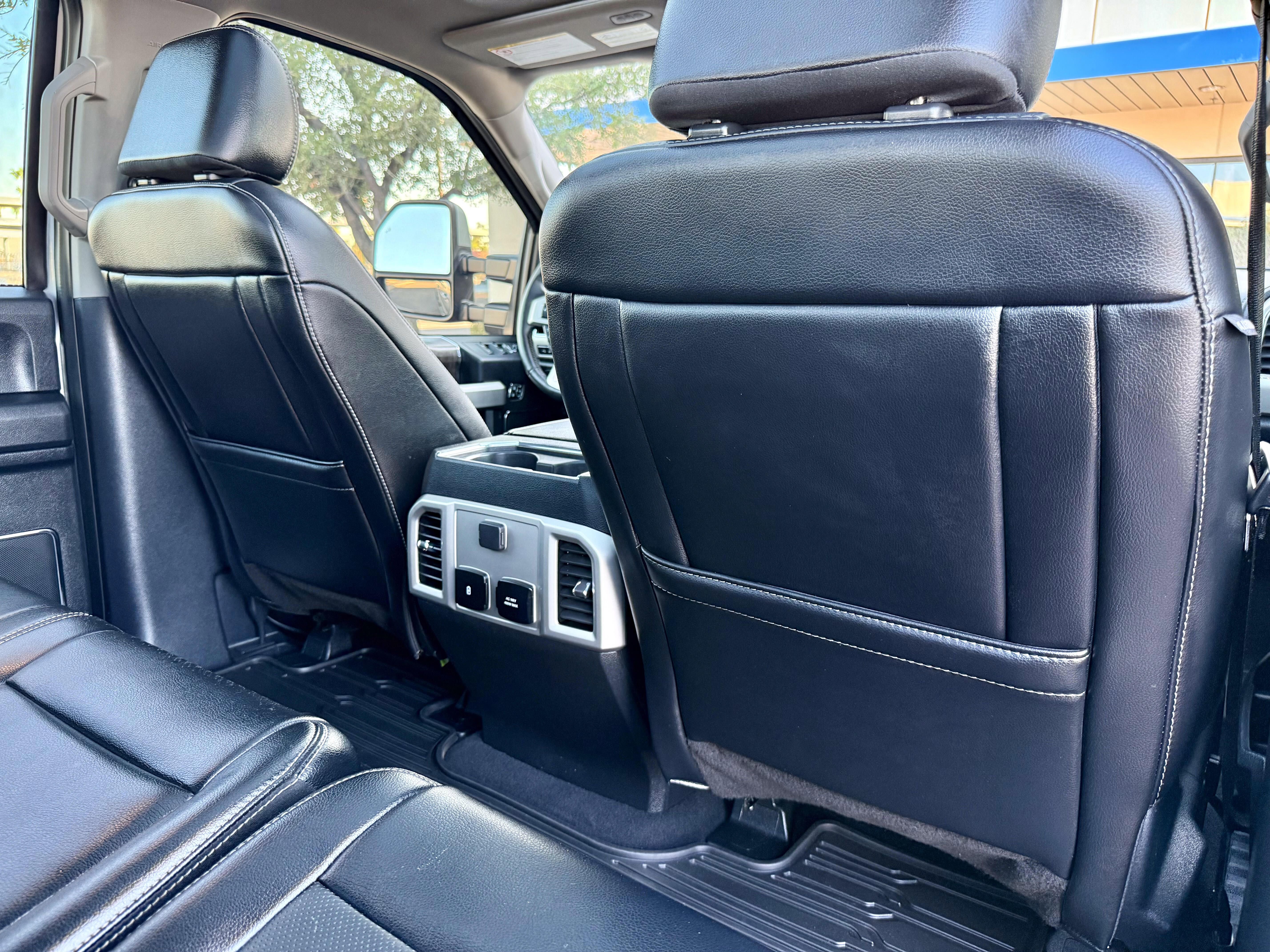 Vehicle image 20 of 40