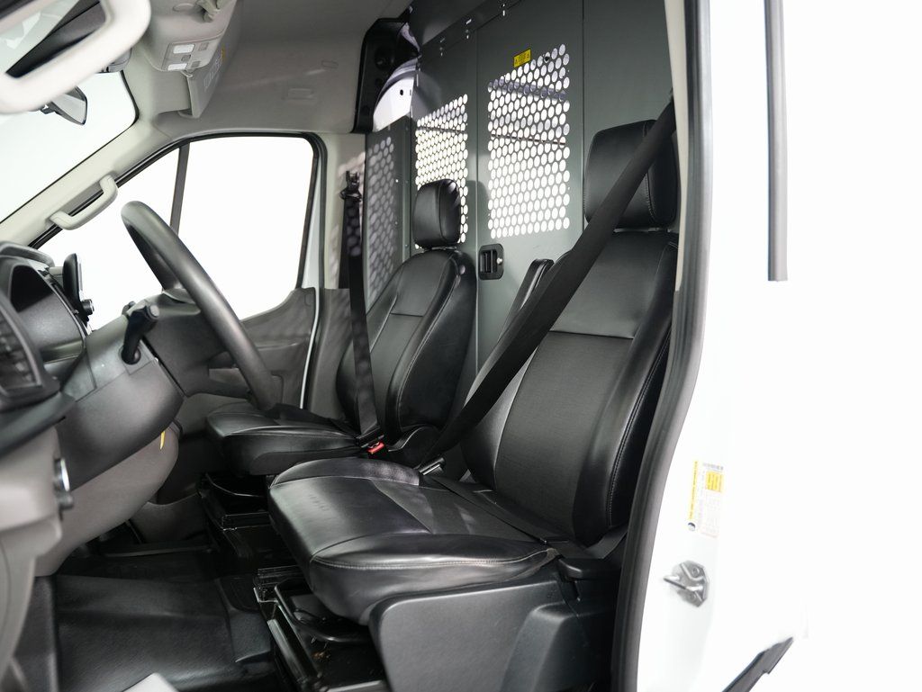 2021 Ford Transit Base Image 14 of 45