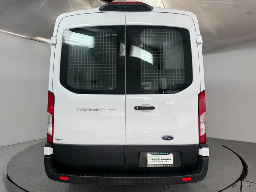 2021 Ford Transit Base Image 35 of 45