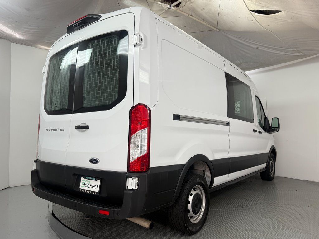 2021 Ford Transit Base Image 4 of 45