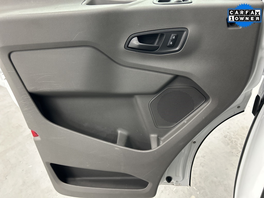 Vehicle image 12 of 37