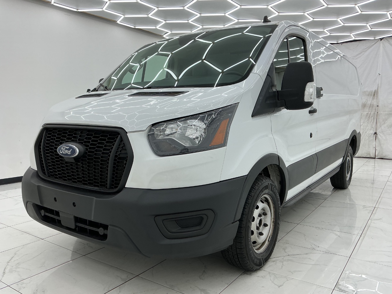 2021 Ford Transit Base Image 2 of 38