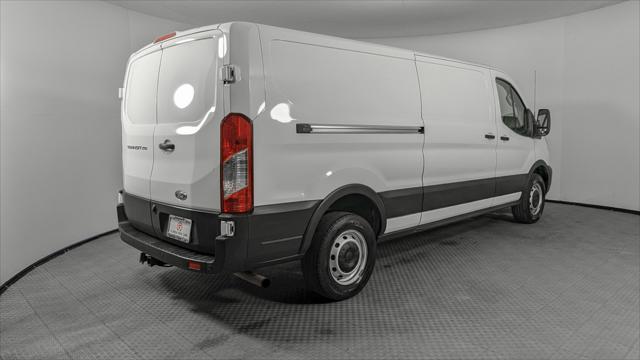 Vehicle image 3 of 30