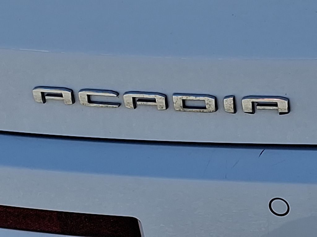 Vehicle image 37 of 39