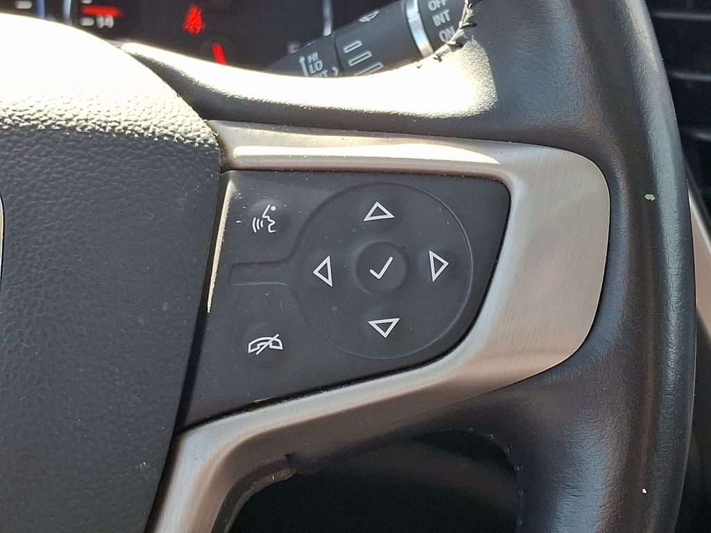 Vehicle image 26 of 39