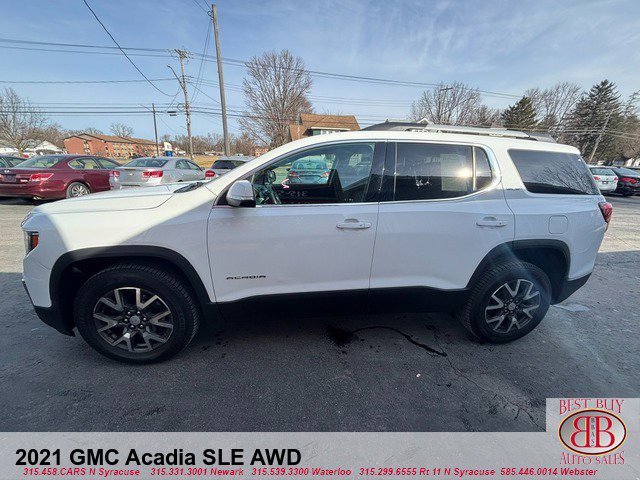 Vehicle image 8 of 19