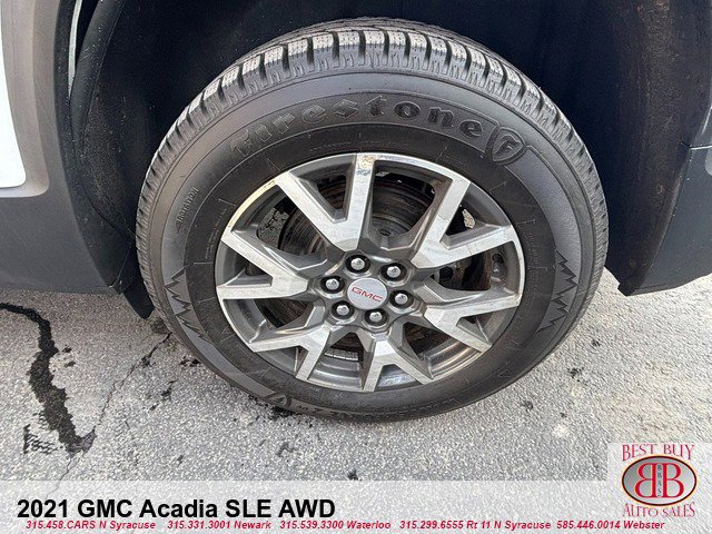 Vehicle image 9 of 19