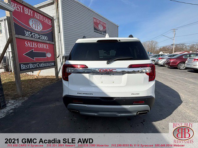 Vehicle image 6 of 19