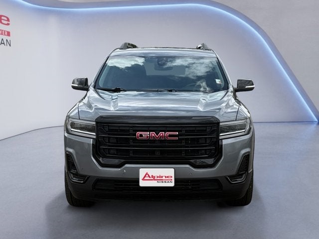 Vehicle image 3 of 31