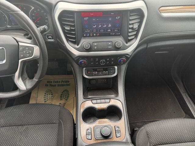 Vehicle image 22 of 31