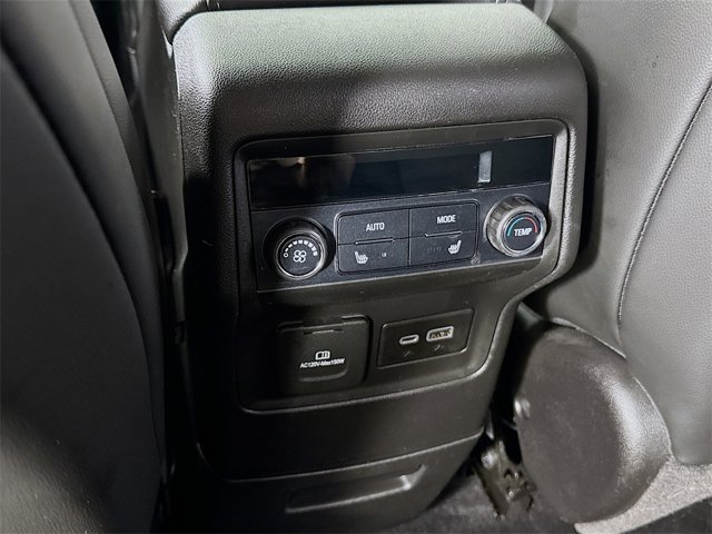 Vehicle image 21 of 21