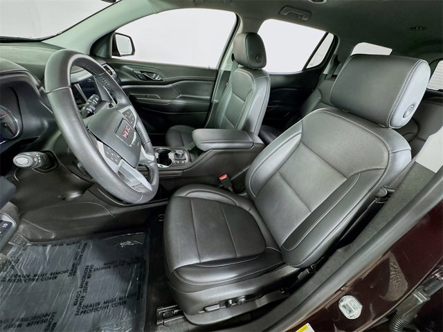 Vehicle image 13 of 21