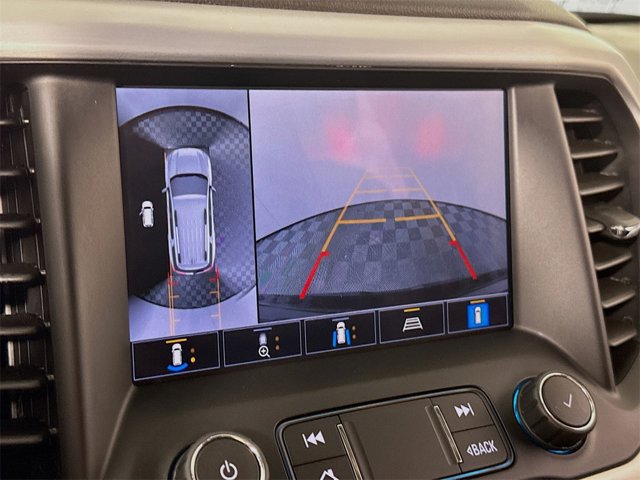 Vehicle image 18 of 21