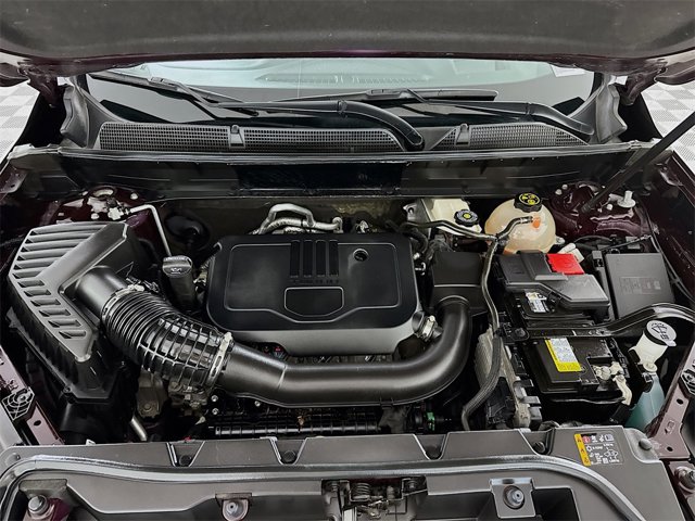 Vehicle image 9 of 21