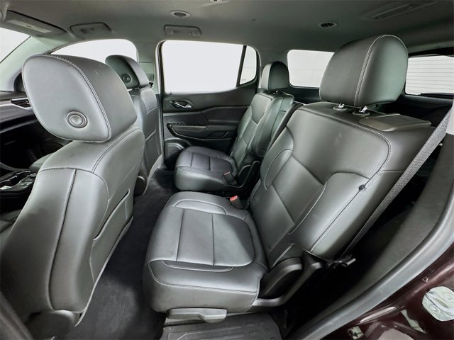 Vehicle image 12 of 21