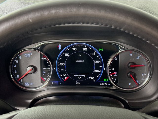 Vehicle image 17 of 21