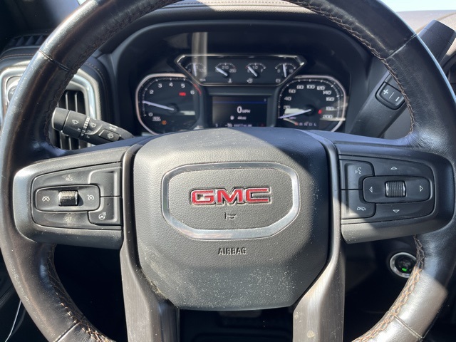 Vehicle image 16 of 26