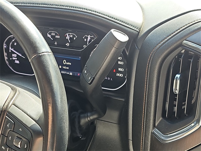 Vehicle image 13 of 24