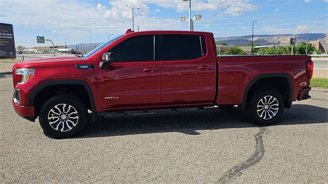 Vehicle image 3 of 24
