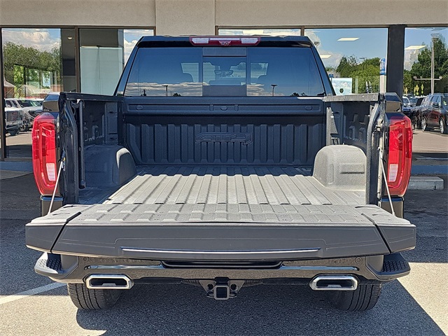 Vehicle image 12 of 25