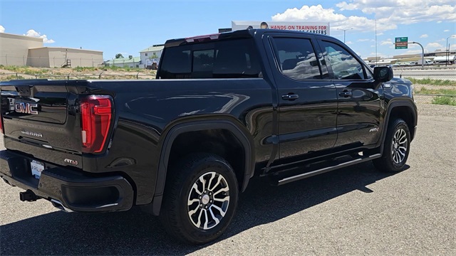 Vehicle image 6 of 25