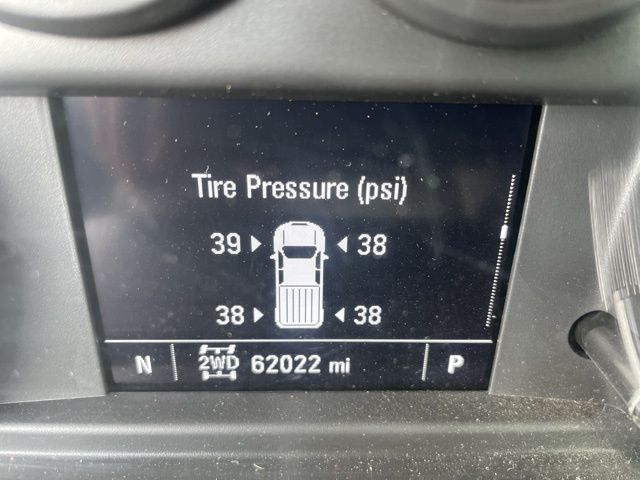 Vehicle image 14 of 21