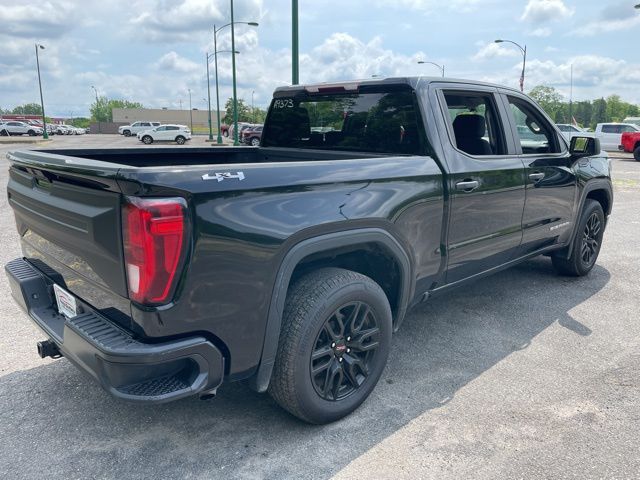 Vehicle image 4 of 21