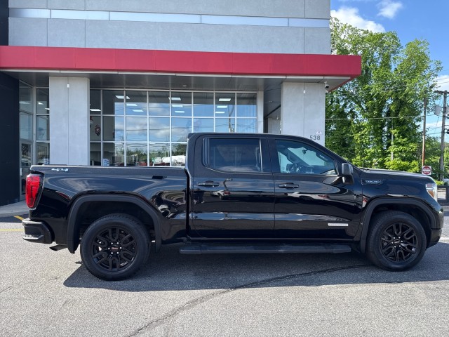Vehicle image 4 of 51