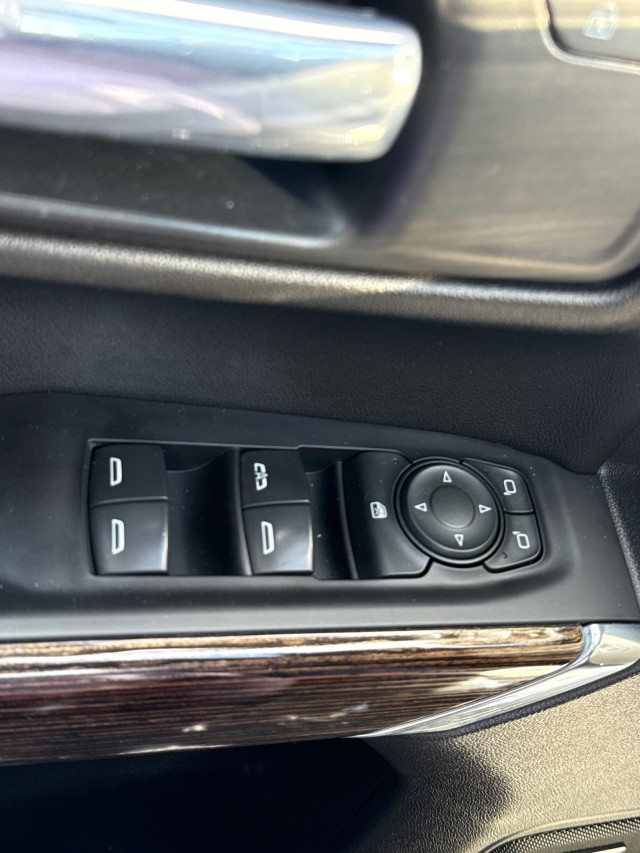 Vehicle image 30 of 51