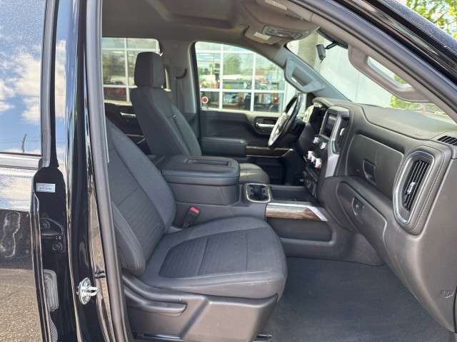 Vehicle image 45 of 51