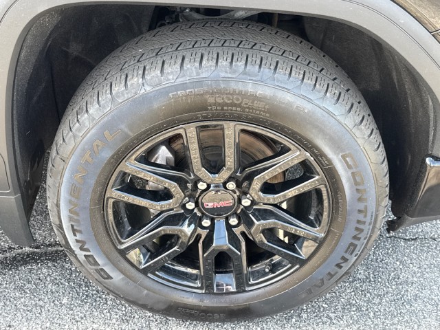 Vehicle image 48 of 51