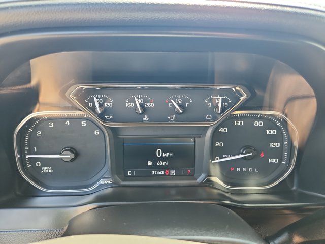 Vehicle image 14 of 21