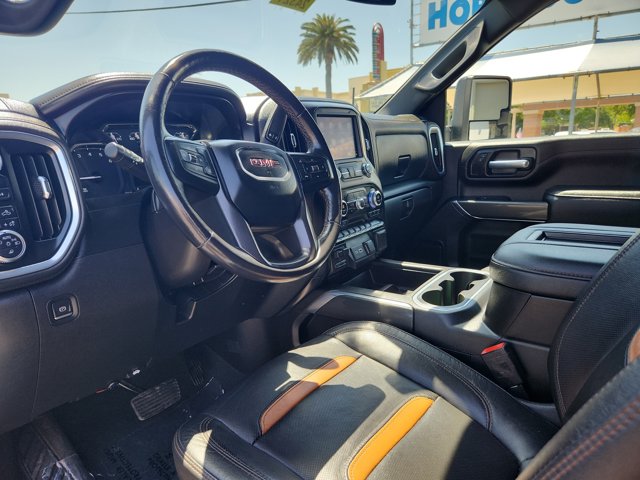 Vehicle image 20 of 21
