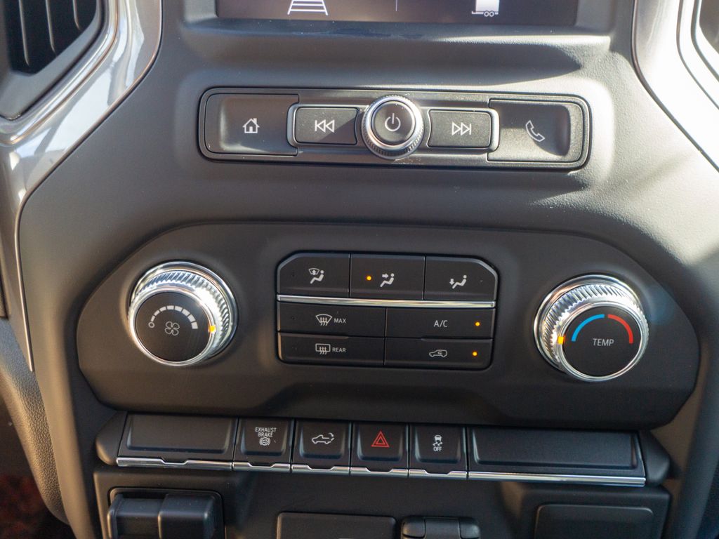 2021 GMC Sierra 2500HD Base Image 26 of 29