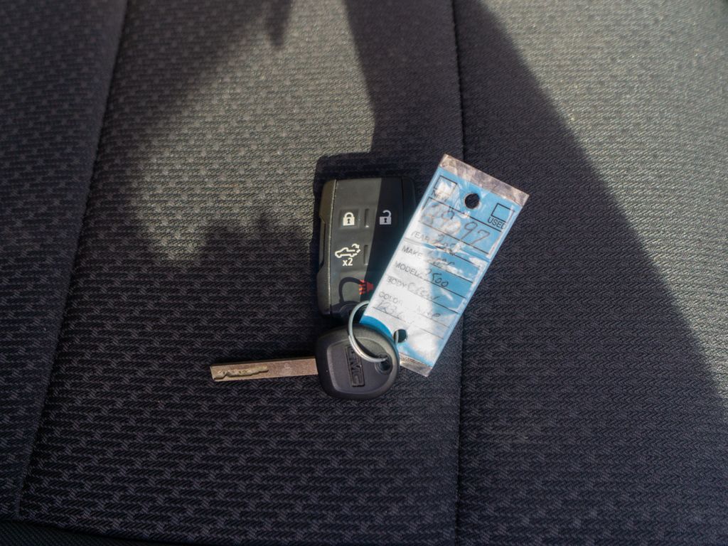 2021 GMC Sierra 2500HD Base Image 24 of 29