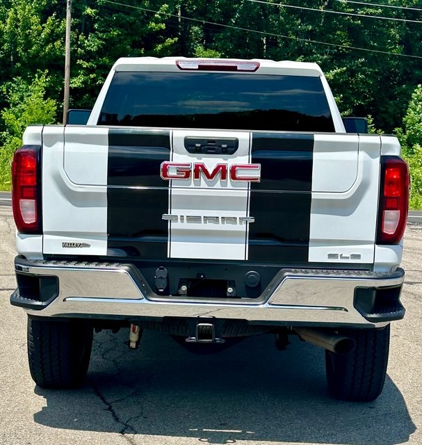 2021 GMC Sierra 2500HD SLE Image 5 of 13