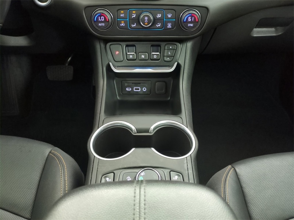 2021 GMC Terrain SLT Image 22 of 37