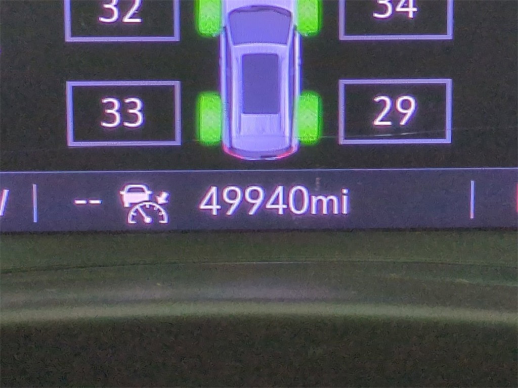 2021 GMC Terrain SLT Image 16 of 37