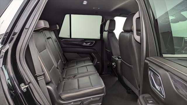 Vehicle image 14 of 36