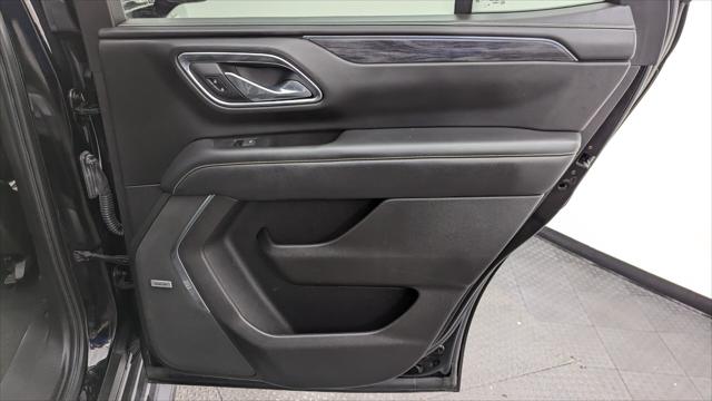 Vehicle image 28 of 36