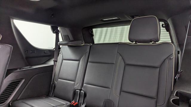 Vehicle image 16 of 36