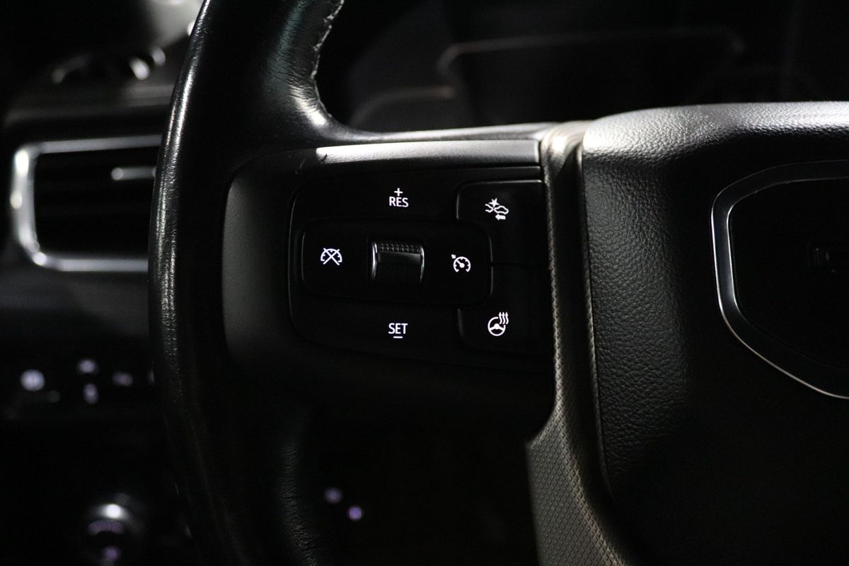 Vehicle image 12 of 39