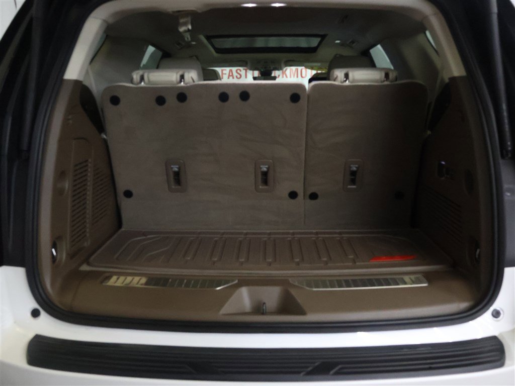 Vehicle image 6 of 65