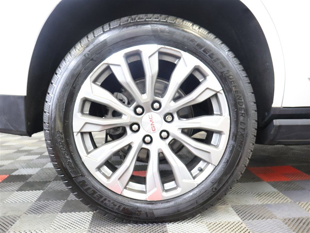 Vehicle image 63 of 65
