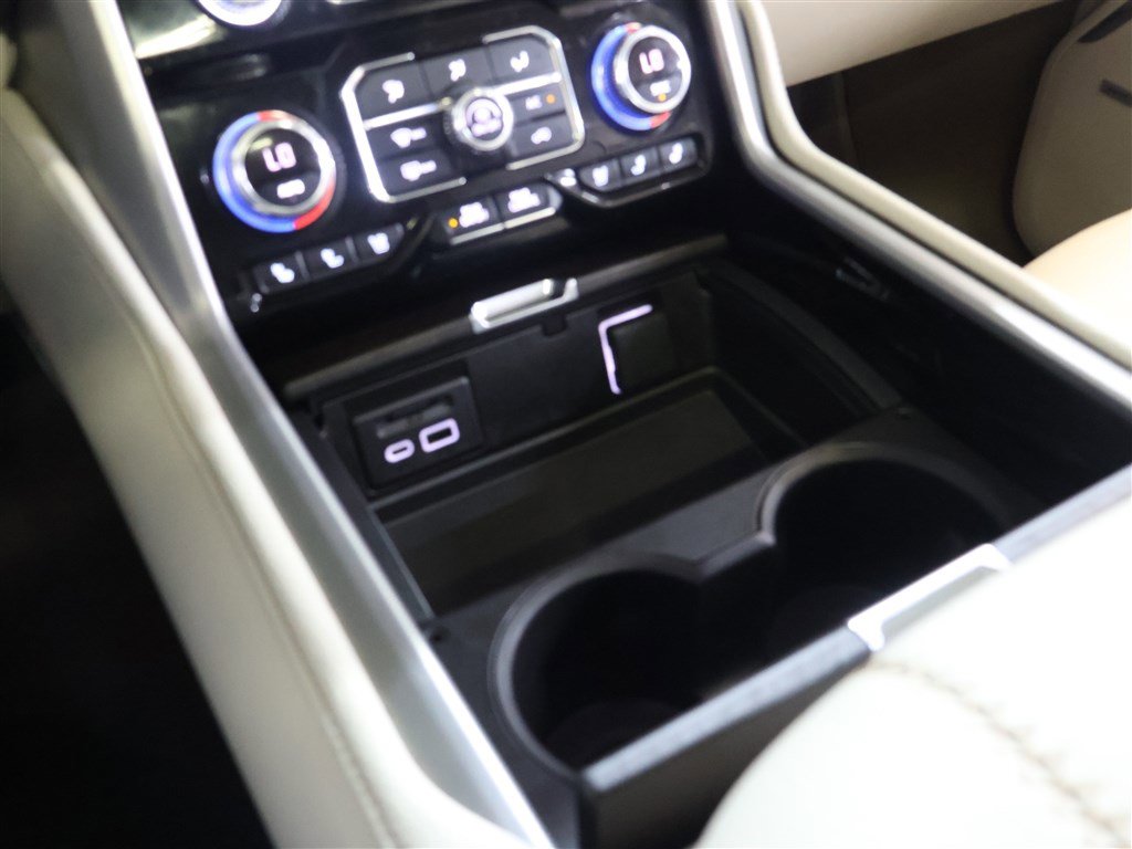 Vehicle image 53 of 65