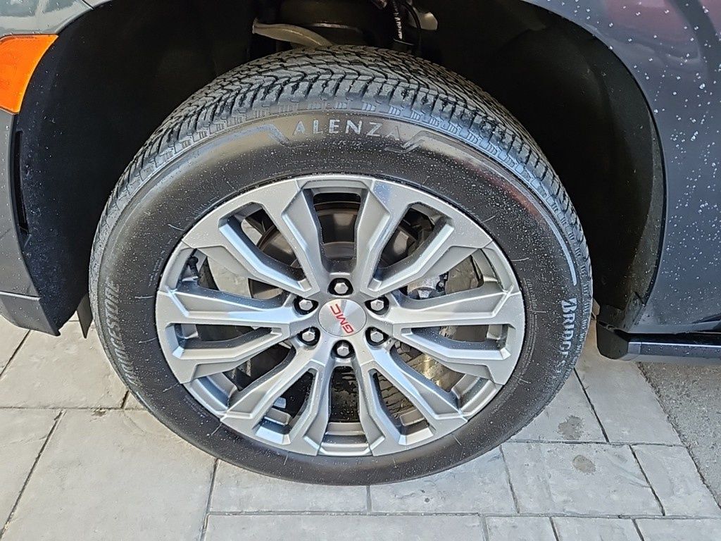 Vehicle image 37 of 37