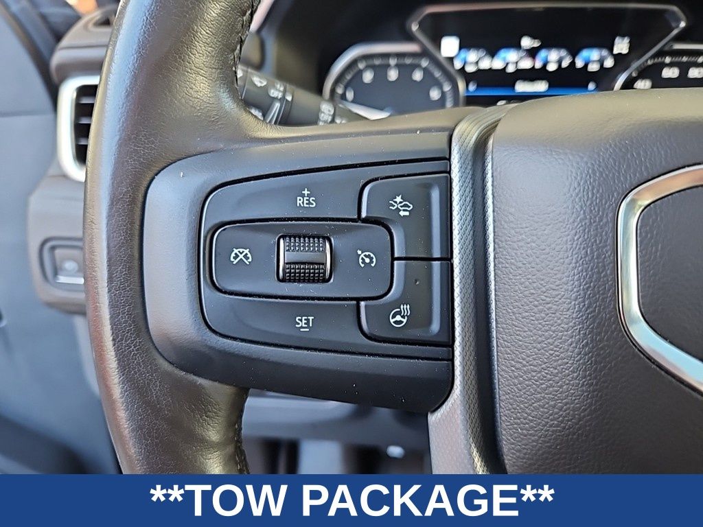 Vehicle image 17 of 37