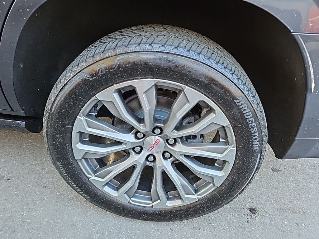 Vehicle image 36 of 37